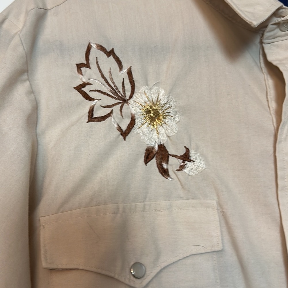 Vintage Chute#1 embroidered western rodeo button down with snap buttons - Picture 2 of 12